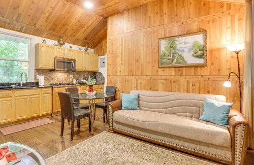 Mongaup Valley Casa | 5 Mi to Monticello Raceway Cabin Near Shops