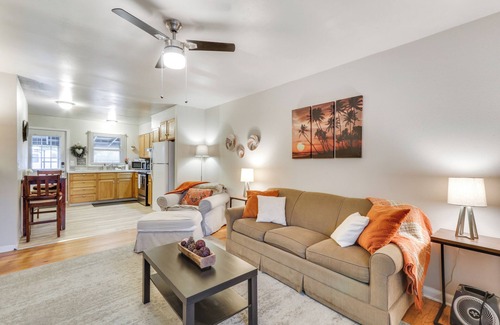 Garden Home-Whitford Apartamento | 5 Mi to Oregon Zoo: Apartment w/ Private Yard