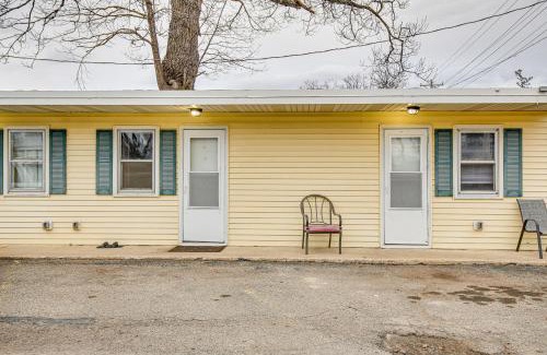 Lake Mills Apartamento | 5 Mi to Rice Lake State Park Lake Mills Studio