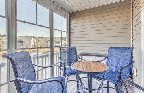 Sunset Beach Apartamento | 5 Mi to Shore Condo with Patio in Sunset Beach!