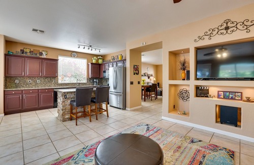 Garden Lakes Casa | 5 Mi to State Farm Stadium: Home w/ Private Pool!