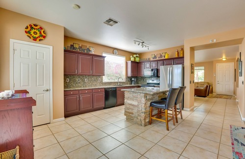 Garden Lakes Casa | 5 Mi to State Farm Stadium: Home w/ Private Pool!