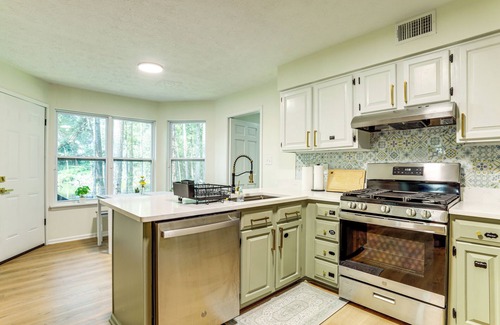 Lithonia Casa | 5 Mi to Stone Mountain: Family Home