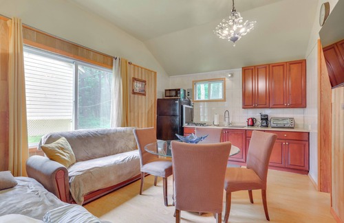 Mongaup Valley Cabina | 5 Mi to Swinging Bridge Reservoir: Cabin w/ Pool!