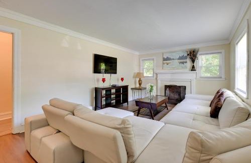 Charlotte Casa | 5 Mi to Uptown Charlotte Hideaway with Yard
