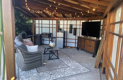 Springfield Casa | 5 Miles from Hayward field