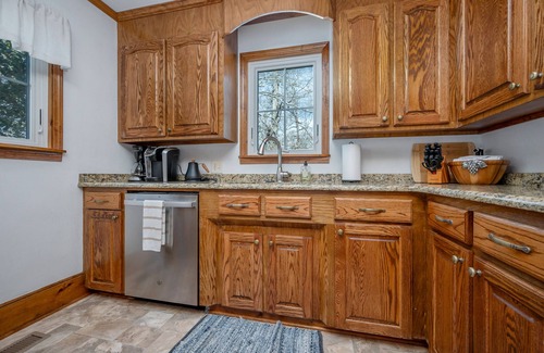 Columbus Casa | 5 Miles from TIEC!