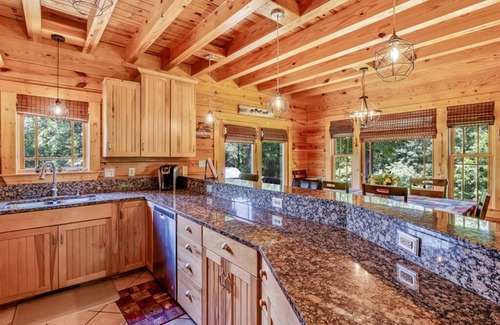 Rutherfordton Cabina | Vista a la montaña - Blue Ridge - Tryon - Green River Highlands NC