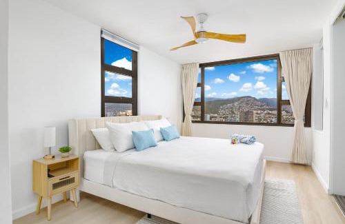 Waikiki Apartamento | 5 min Beach Walk, Upscale with Parking, No Resort Fee