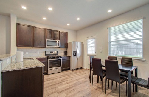 Atascocita Casa | 5 Min from Lake Houston W/ Community Pool!