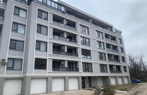 Iskar Apartamento | 5 min from the Airport