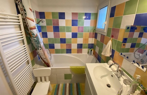 Malissard Casa | 5 min from Valence, cosy villa with garden + private pool