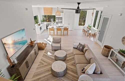 Marineland Acres Casa | 5 Min to Beach - Grill, Games, Chef Perks