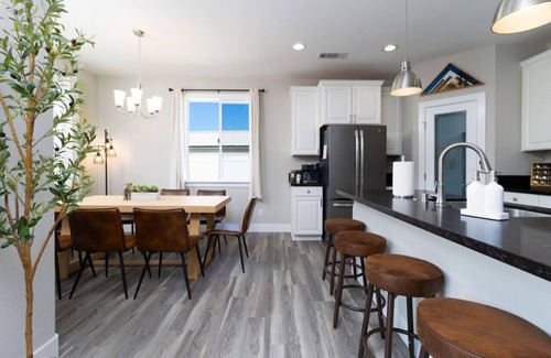 Redding Casa | 5 min to Bike Trails~Redding Retreat