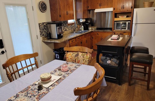 Thomasville Casa | 5 min to downtown, 45 min to Tallahassee FL; Quiet