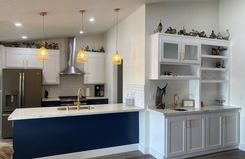 Discovery Bay Casa | 5 Min to Fast Waters! Waterfront Oasis awaits you!