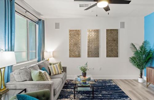 Desert View Village Apartamento | 5 Min to Golf-King Bed-Barrett Jackson-Parking S309