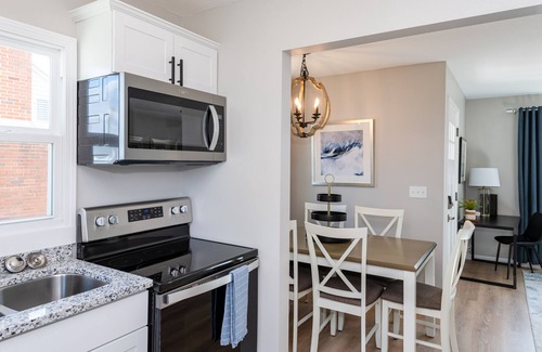 Dayton Casa | 5 Min to UD | Fire Pit | Fenced Yard