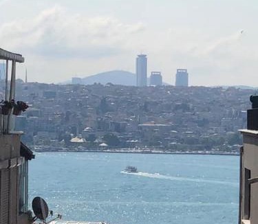 Kabatas Apartamento | 5 Min Walk Distance Taksim Square Semi Sea View