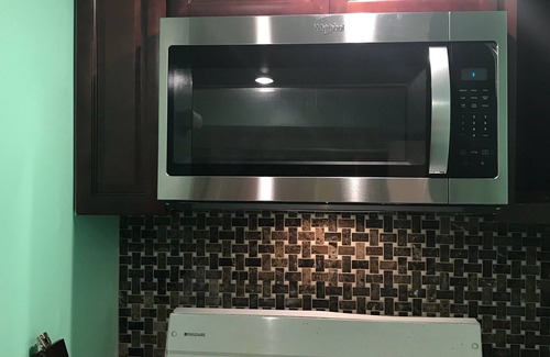 Columbia Heights Apartamento | 5-min walk to Columbia Heights Metro 1BR Furnished English Basement Apartment DC
