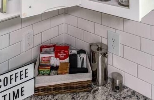 East Raleigh Apartamento | 5 mins from Downtown/Fast Wi-Fi/Free Coffee & Tea