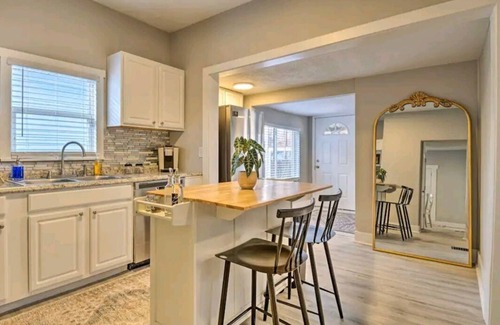 Indianapolis Casa | 5 Mins From Fountain Square !