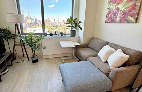 Hunters Point Apartamento | 5 mins to Midtown Amazing City View Luxury Urban Oasis 1 Bedroom Apartment