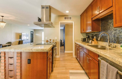 Scottsdale Estates Nine Casa | *5 Mins to Old Town!* | Private Pool and Backyard