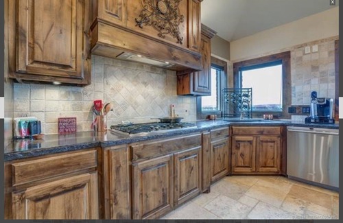 Cookson Casa | 5 minute drive to the water!