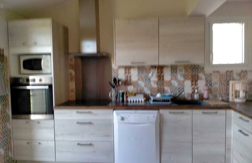 La Tranche-sur-Mer Villa | 5-minute walk from the beach, quiet villa with garden. Home sweet home!