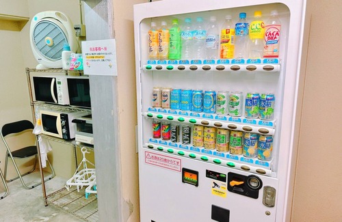 Naha City Centre Apartamento | 5-minute walk from Kokusai-dori Avenue! Within 5 minutes walk from Yui Rail station! It is a weekly/monthly hotel located in the central area of Naha City.