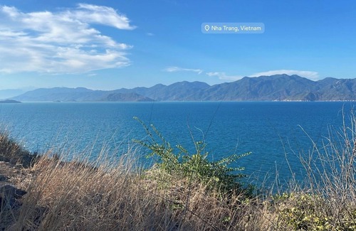 Nha Trang Casa | 5 minutes from Beach - Local House with Mountain-view Balcony