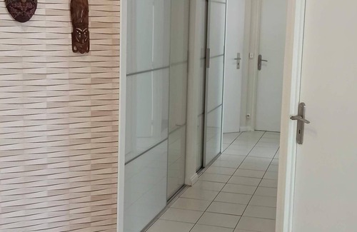 Perigny Apartamento | 5 minutes from the old port of La Rochelle, apartment with private park and swimming pool
