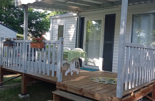 Saint-Augustin Casa | 5 minutes from the beach! Spacious mobile home with covered terrace