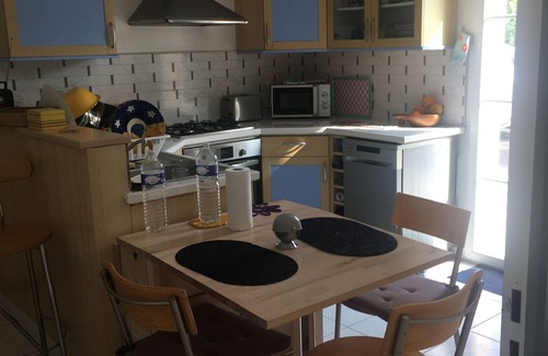 Lion-sur-Mer Casa | 5 minutes from the beach