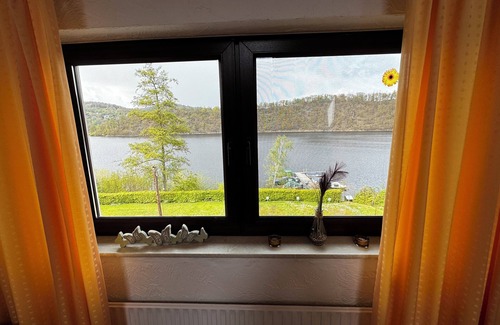 Simmerath Apartamento | 5 minutes from the lake Cozy maisonette vacation apartment no. 3
