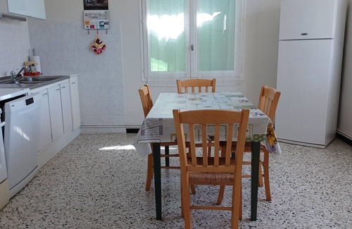 Gargas Casa | Casa "Gite la Charité" etiquetada 3 *** en el parque Luberon