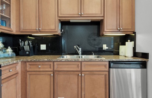 Seagrove Beach Condominio | 5 Minutes to Beach - Large Complex Pool