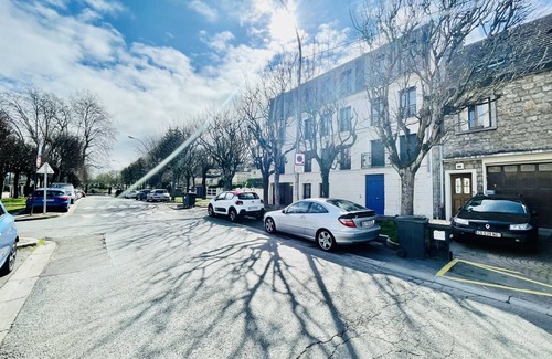 Saint-Cyr-l'Ecole Apartamento | 5 minutes to Versailles