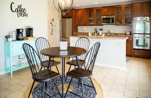 Westfield Casa | 5 minutes to Grand Park/Carmel/King Beds/Office