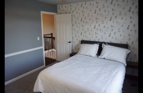 Renton Casa | 5 minutes to Starbucks, Renton Gurudwara, Ikea, Valley Medical center