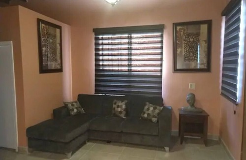 Tijuana Casa | 5 minutes to the Aeroport of Tijuana! Family-sized condo