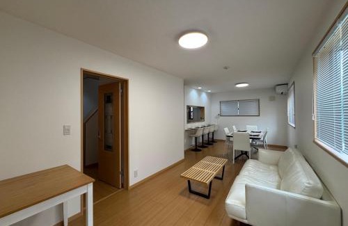 Haneda Casa | 5 Minutes Train to Haneda Airport 2 Bedrooms 5 Beds Fully Equipped 2 Story Private House