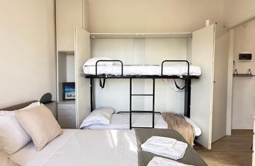 Ceriale Apartamento | 5 minuti dal mare - Relax con Fresco Balcone