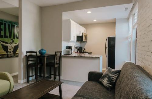 Chatham-Arch Apartamento | 5 modern apts near nightlife & attractions