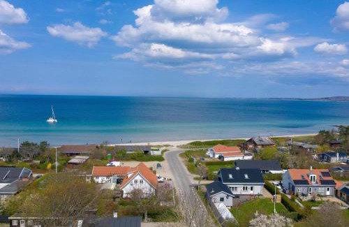 Havnsø Casa | 5 person holiday home in Føllenslev-By Traum