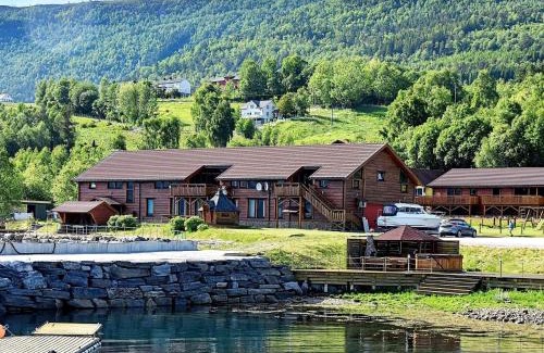 Gjemnes Municipality Apartamento | 5 person holiday home in EIDSVÅG