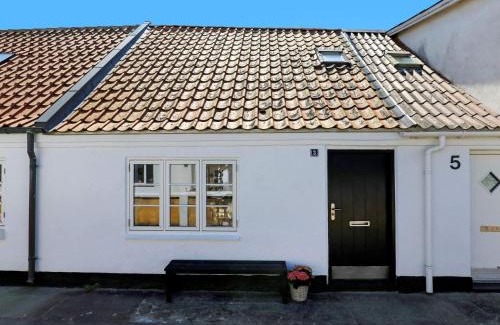 Lokken Casa | 5 person holiday home in Løkken