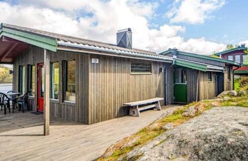 Lyngdal Casa | 5 person holiday home in lyngdal-By Traum