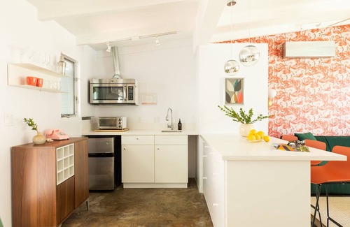 Tahquitz River Estates Casa | 5 Private Rooms Sleeps 14 Wesley Studio Buyout